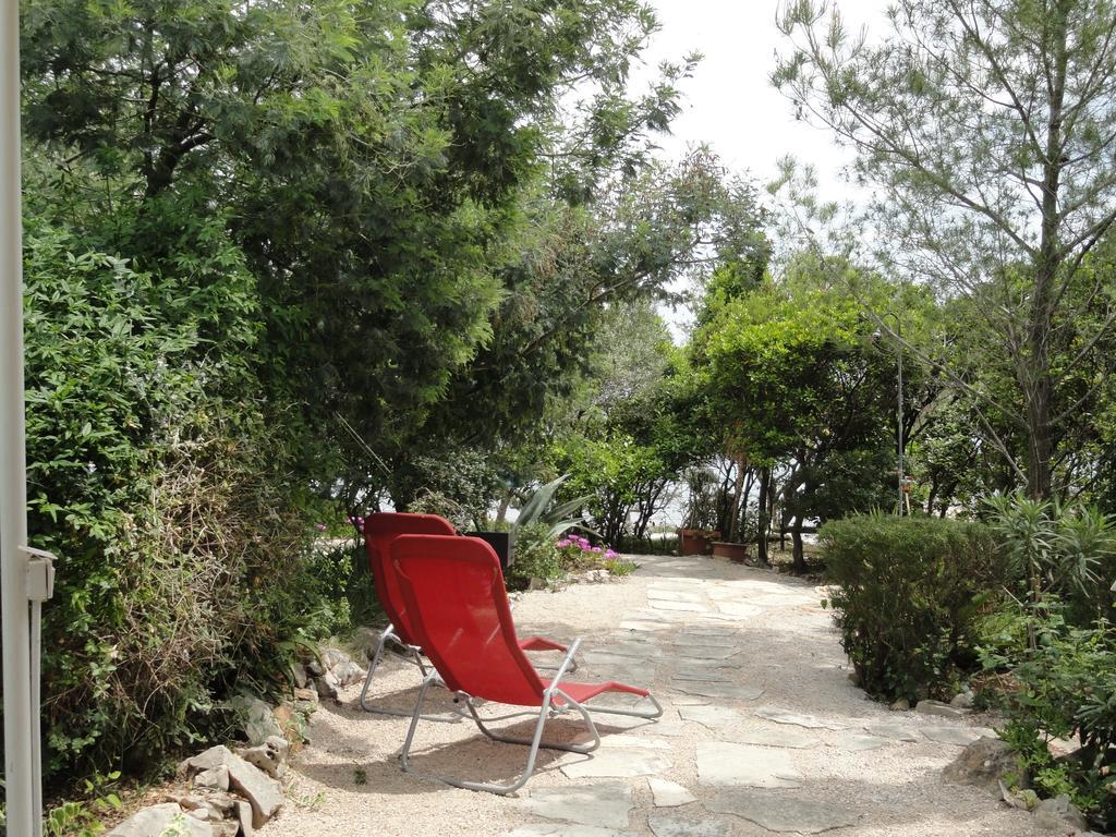 Apartments Grbin (Adults Only) Lumbarda Rum bild