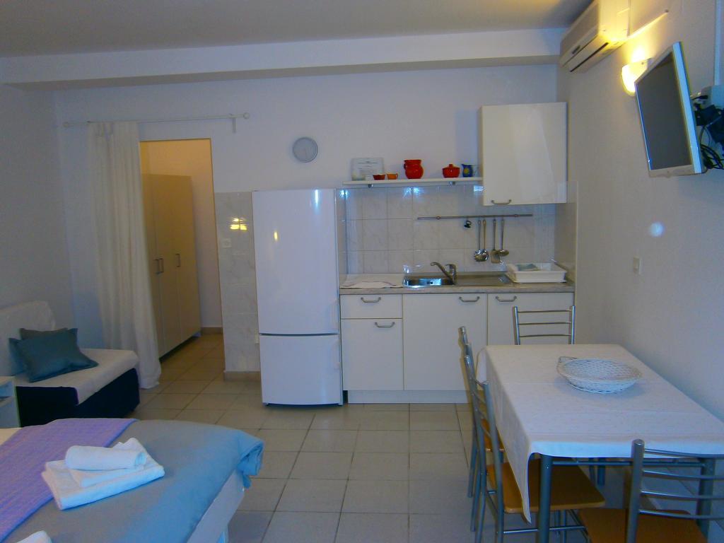 Apartments Grbin (Adults Only) Lumbarda Exteriör bild